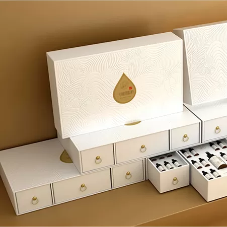 Hộp quà chăm sóc da và trang điểm cao cấp