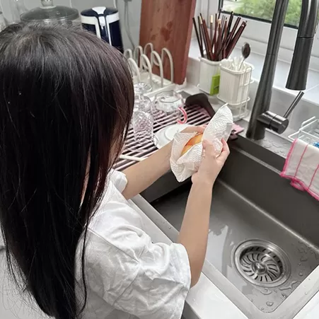 Khăn lau gia dụng và khẩn cấp